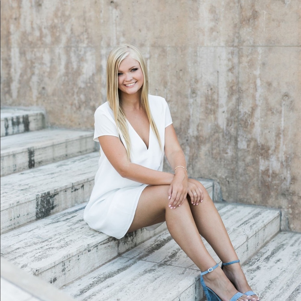 Meet your Posher, Becka